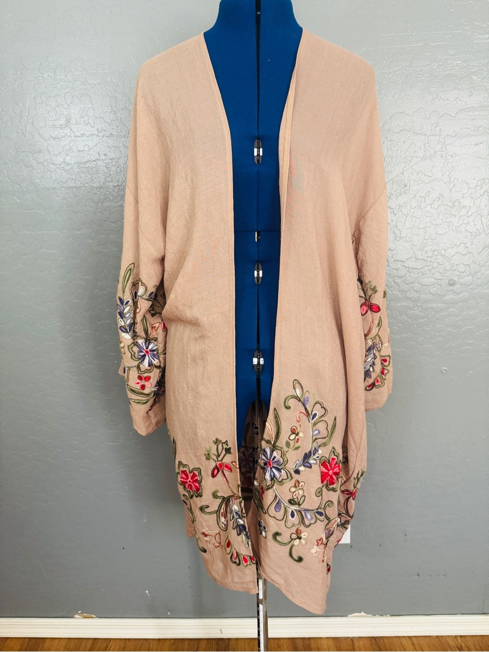 Mocha Taupe Kimono Floral Embroidery